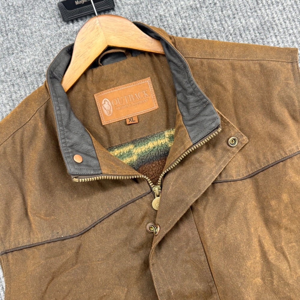 Outback Trading Co Magnum Vest Mens XL Brown Oilskin Waterproof Western Vest